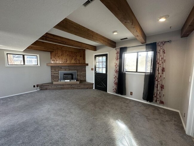 Building Photo - 2067 Sundown St