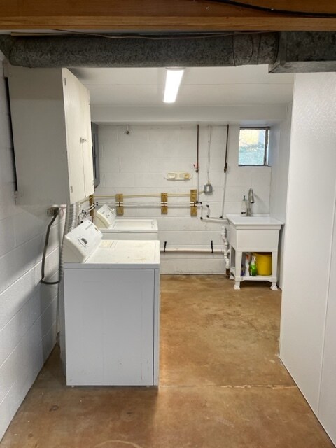 Building Photo - 3029 Scottsville Rd