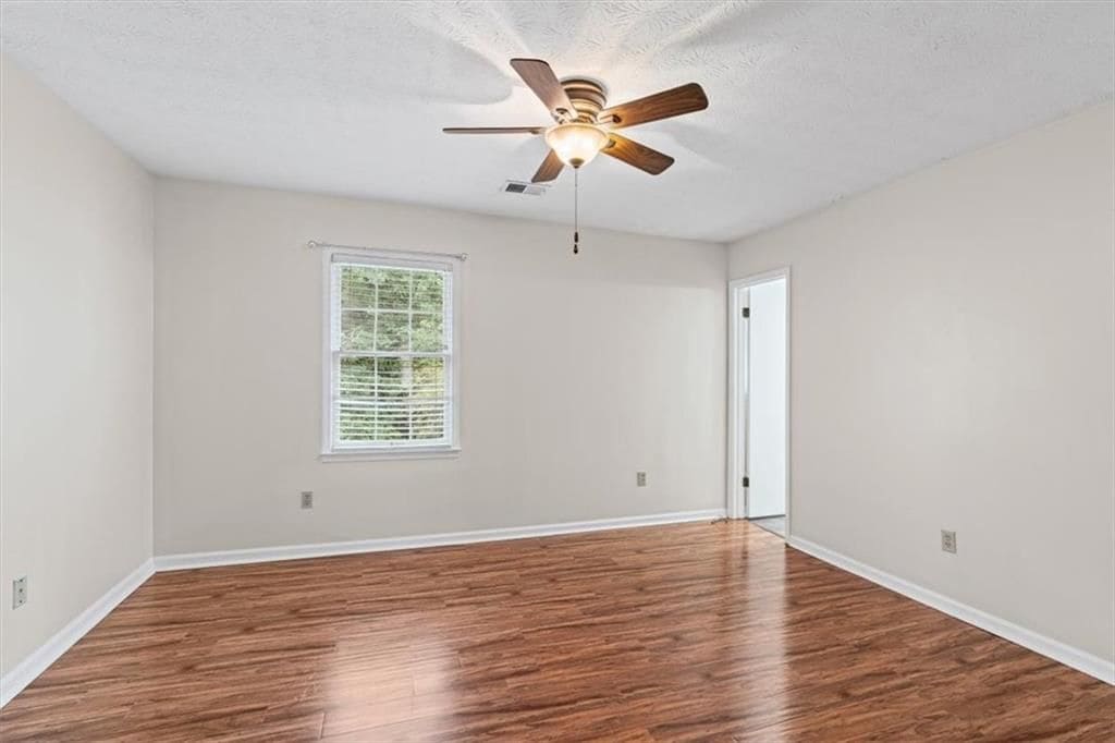 Building Photo - 2927 Governors Ct