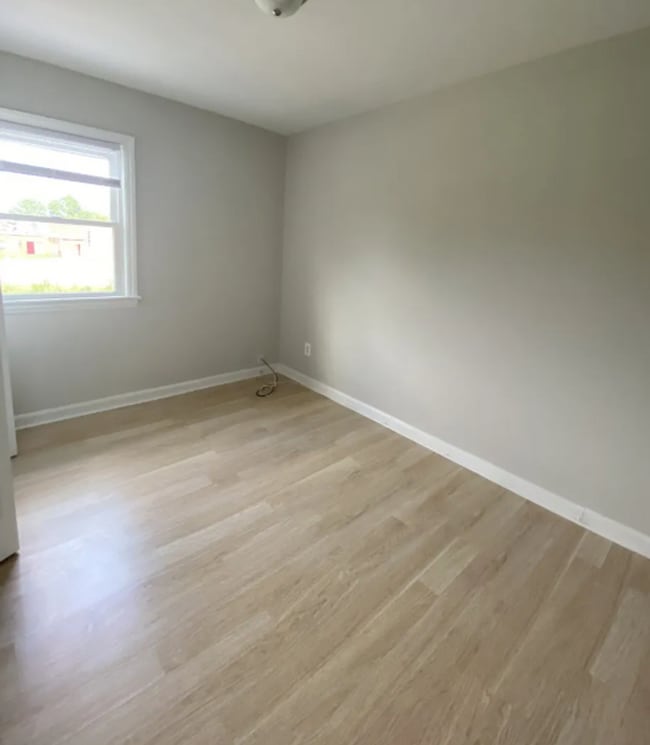 Building Photo - COMING SOON - 2 Bedroom Rental in Temple H...