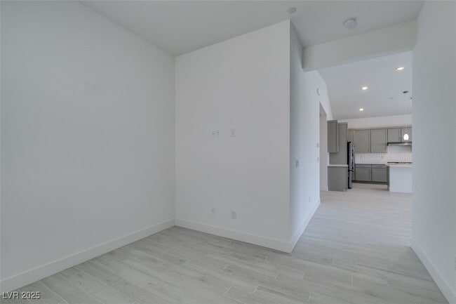 Building Photo - 257 Piazzetta Pl