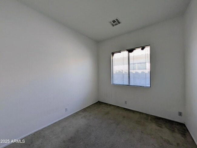 Building Photo - 5959 W Kimberly Way