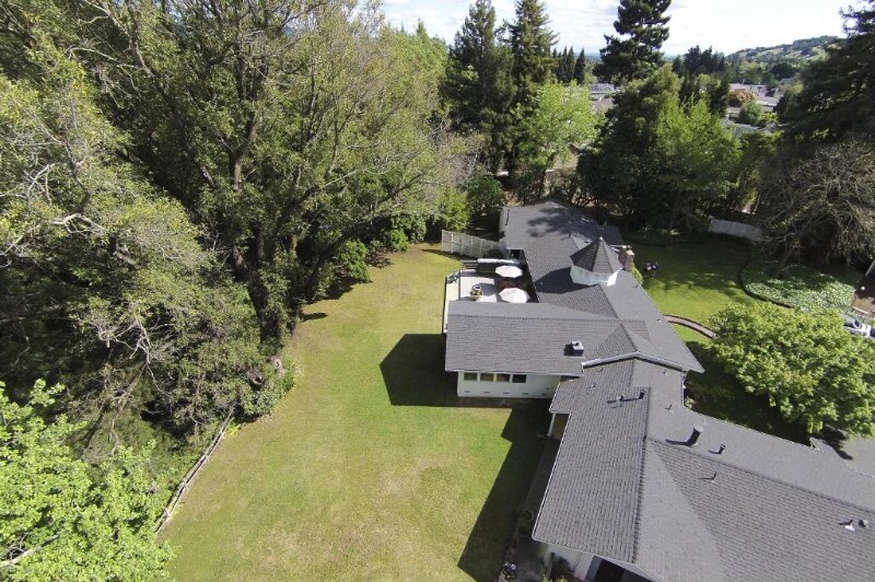 Building Photo - 1042 Easum Dr