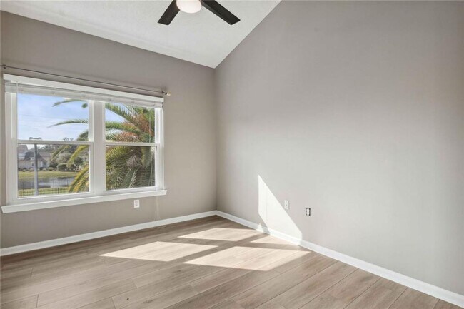 Building Photo - Coastal Comfort in Fernandina Beach – 2BR/...