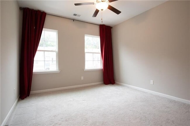 Building Photo - 525 Duval Dr