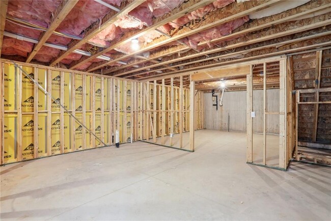 Building Photo - 2850 Laurel Ridge Cir