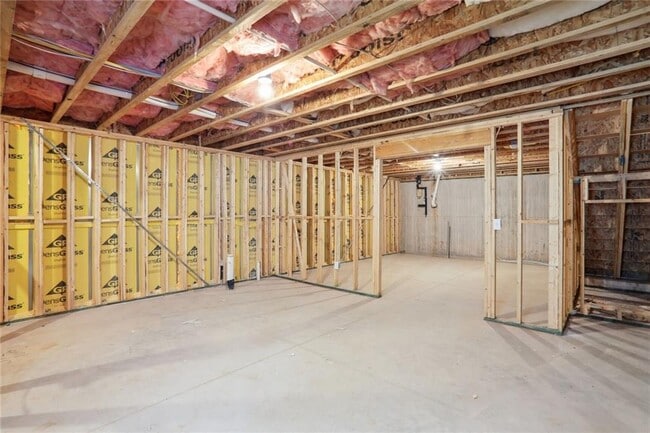 Building Photo - 2852 Laurel Ridge Cir