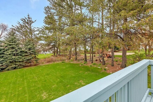 Building Photo - 813 8th St N