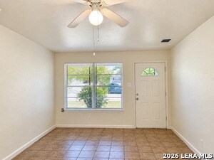 Building Photo - 766 Edgebrook Ln