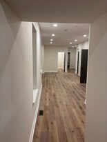 Building Photo - 137 W Washington Ln