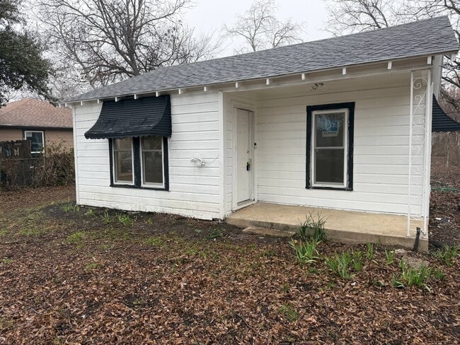 Building Photo - 8112 Melrose Ct W