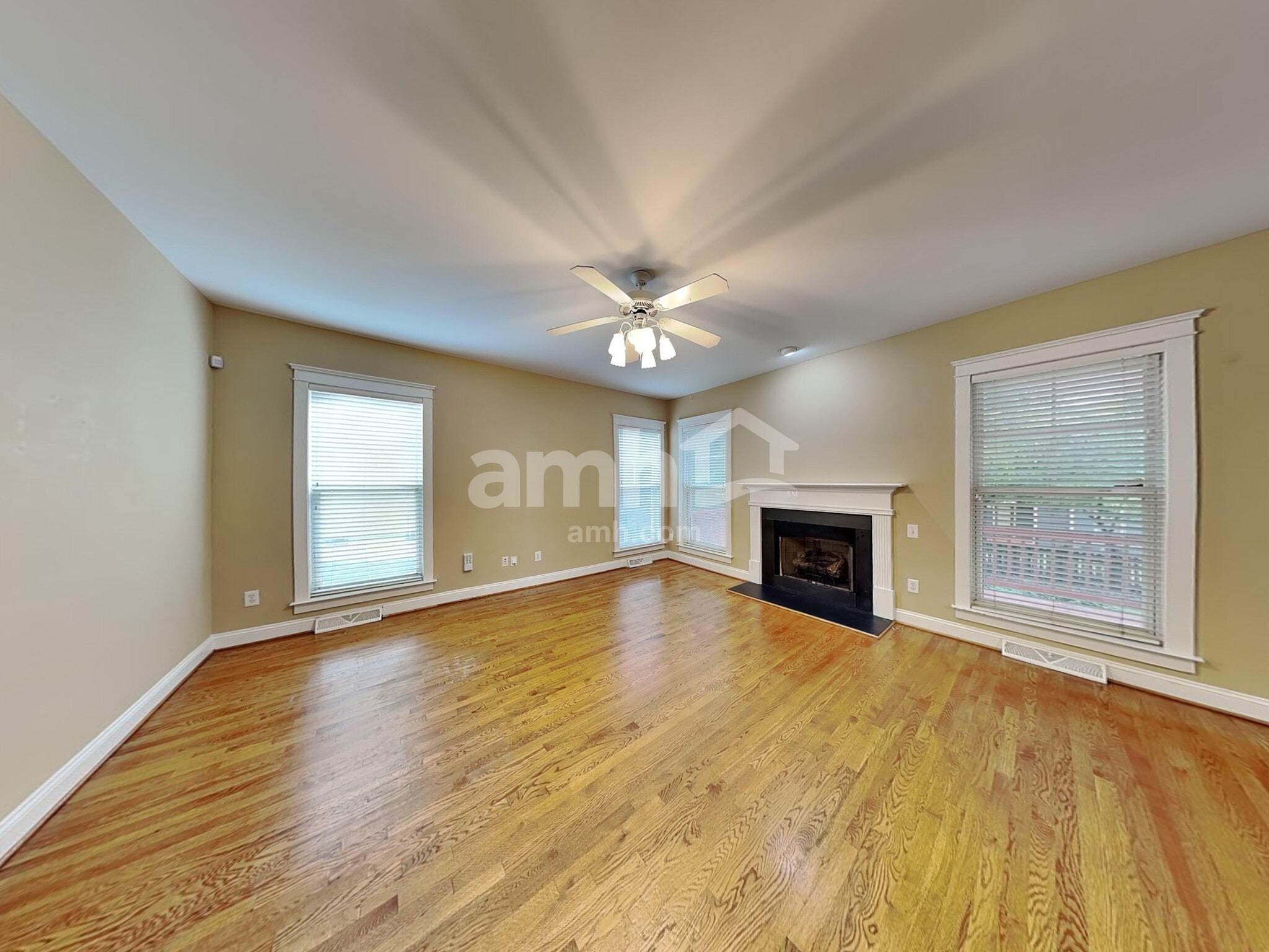 Building Photo - 3107 Parker Green Trl