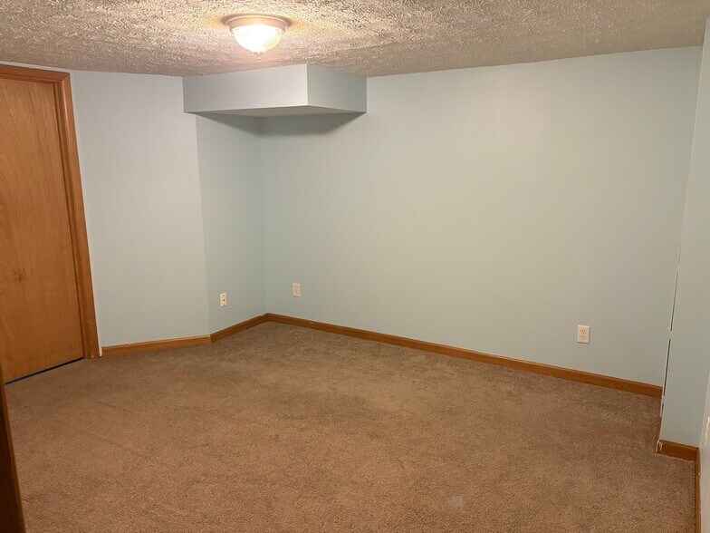 Downstairs Rec Room - 206 Macfalls Way