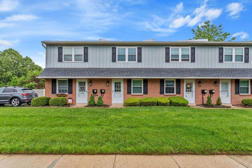 Primary Photo - 4536 Rosemarie Dr