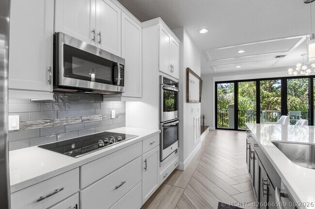 Building Photo - 622 Windward Cir S
