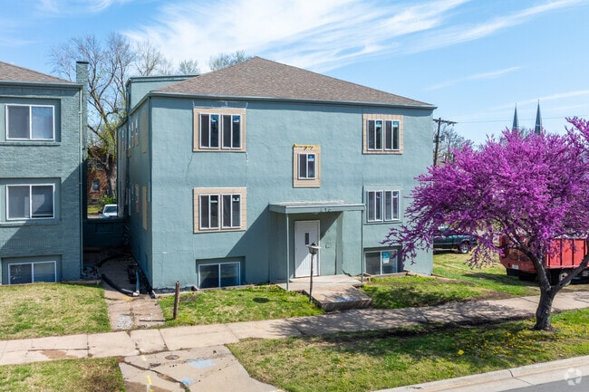 Building Photo - Milestone Studios