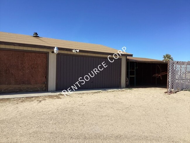 Building Photo - San Bernardino County Rental located in Ne...