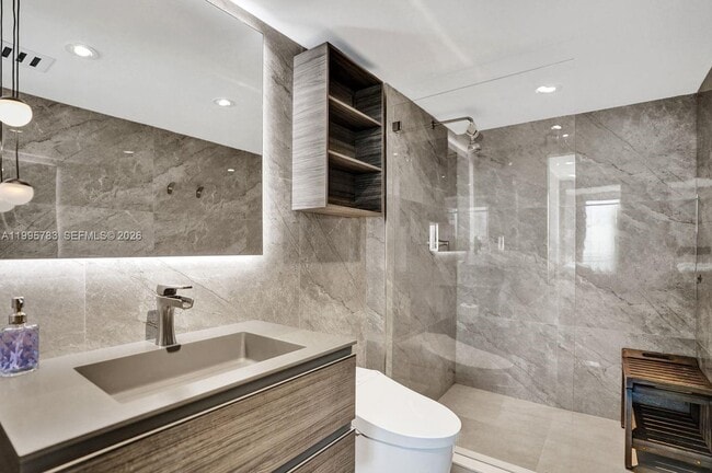 Building Photo - 90 Alton Rd