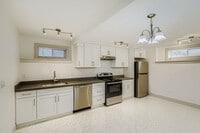 Building Photo - 2800 E Yesler Wy