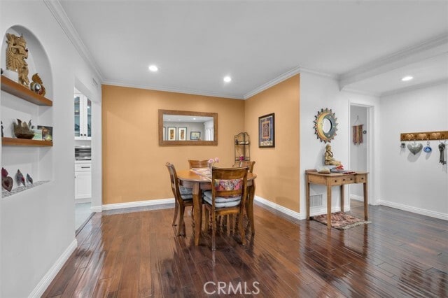 Building Photo - 5345 W 140th St