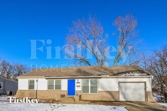 Building Photo - 3620 NE 54th Terrace