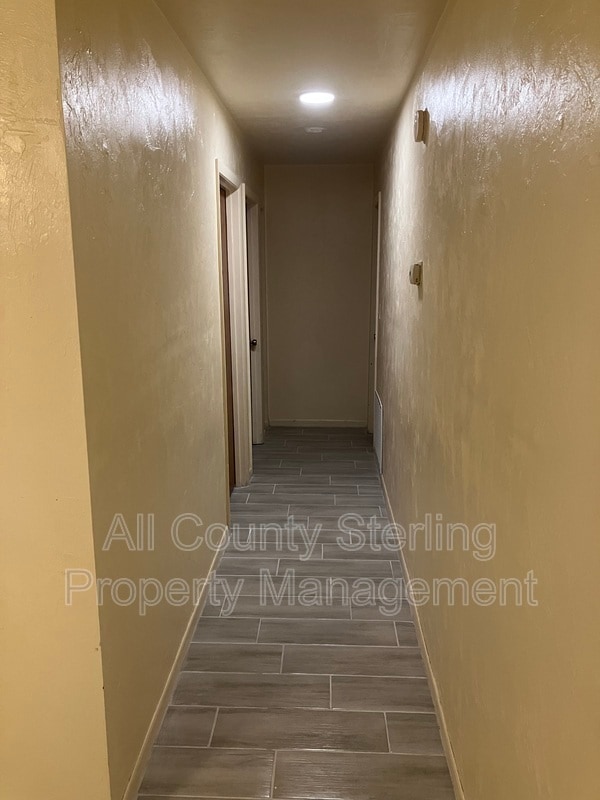 Building Photo - 4511 SW 71st Terrace