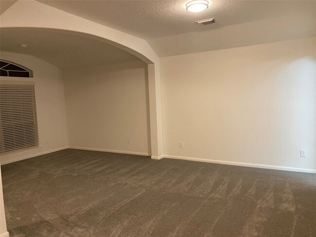 Building Photo - 321 Preston Ln