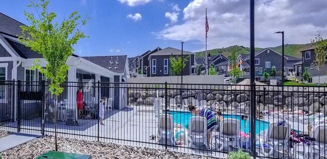 Building Photo - Hemsley (4327 W Hemsley Ln)