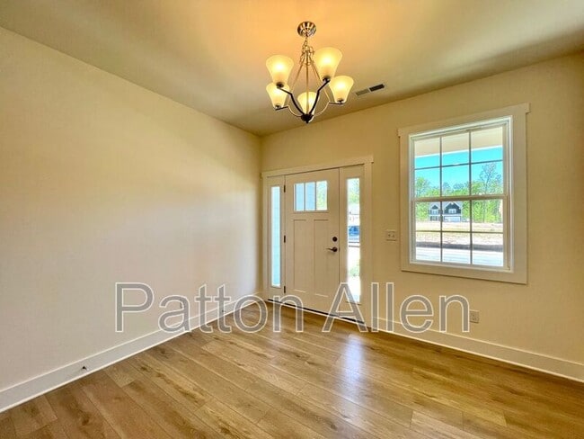 Building Photo - 117 N Christie Ct