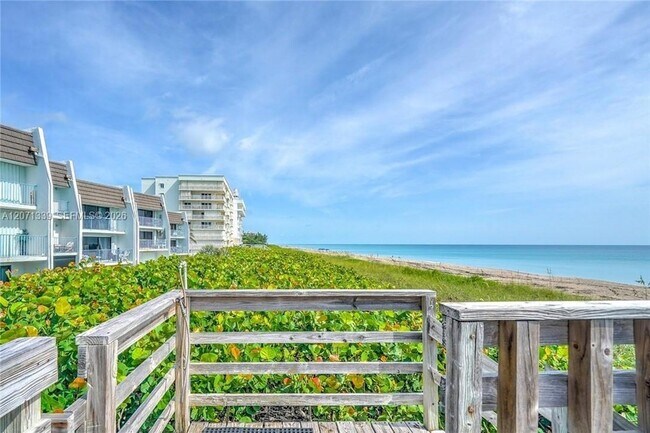 Building Photo - 11000 S Ocean Dr