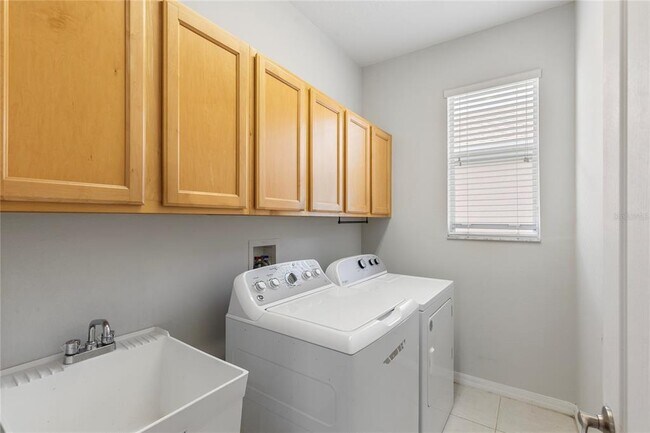 Building Photo - 31203 Anniston Dr