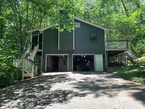 Building Photo - 5239 Ferry Creek Ln