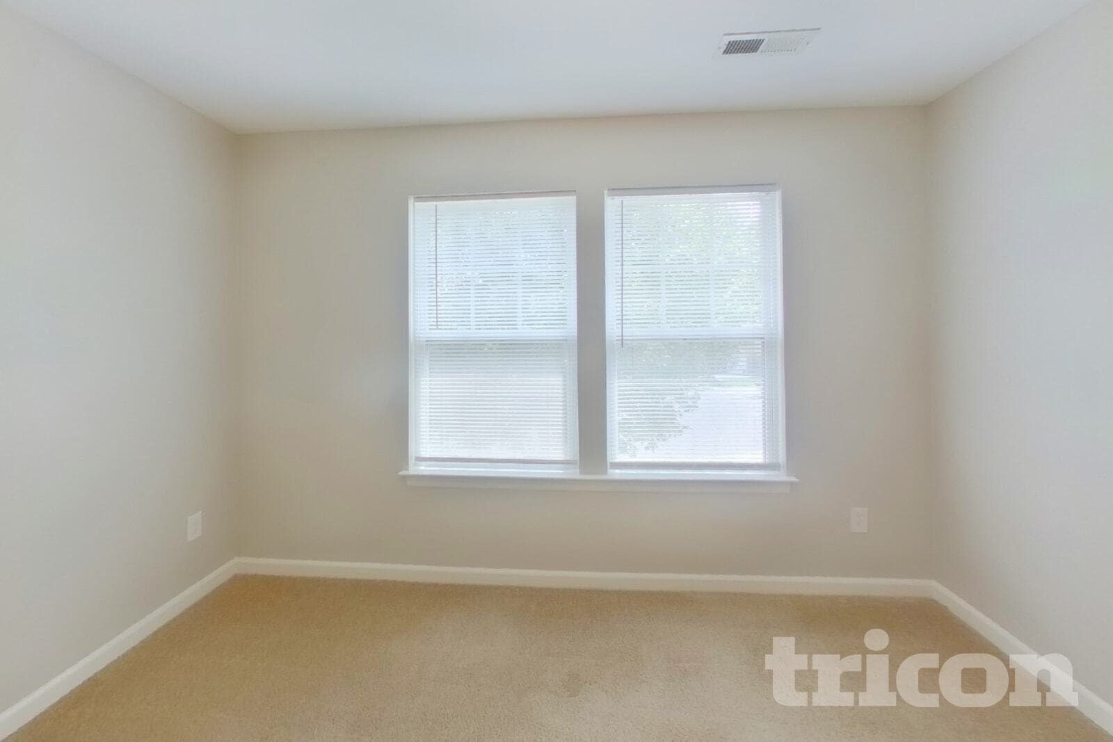 Building Photo - 501 Sawtooth Oak Drive