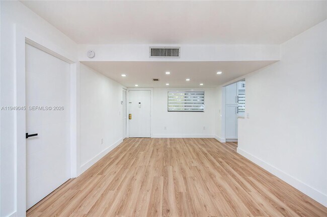 Building Photo - 8415 SW 107th Ave