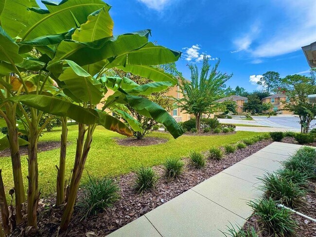 Building Photo - 13943 River Willow Pl