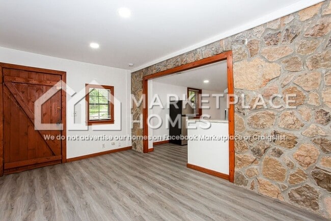 Building Photo - 3992 Egypt Rd SW