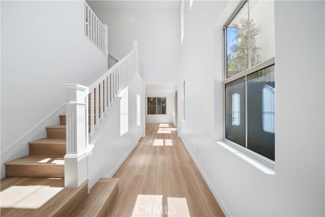 Building Photo - 206 Bright Poppy