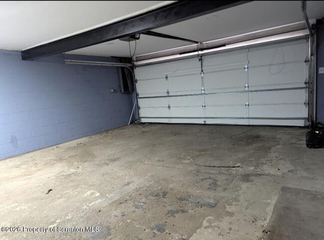 Building Photo - 414 Orchard St