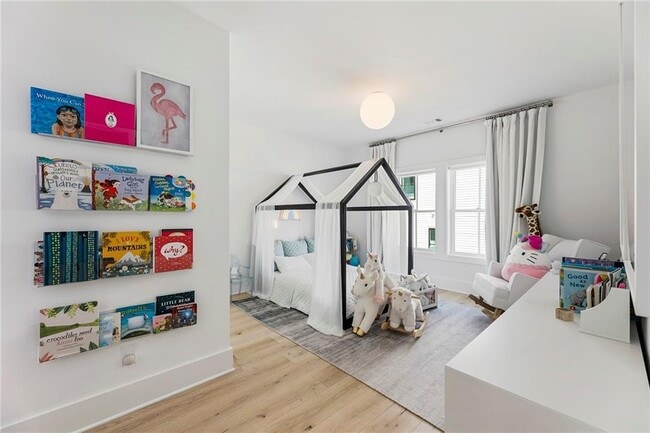 Building Photo - 6715 Halcyon Way