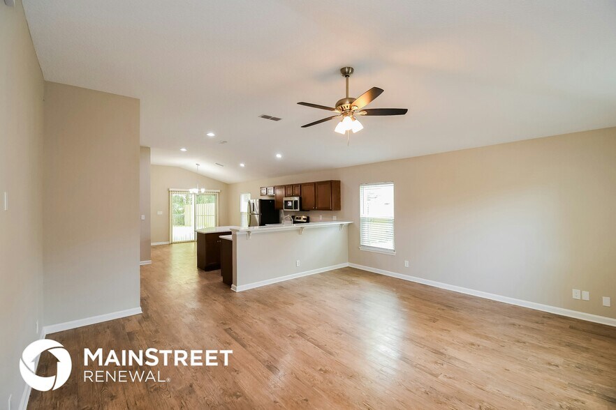 Building Photo - 5609 Village Pond Cir