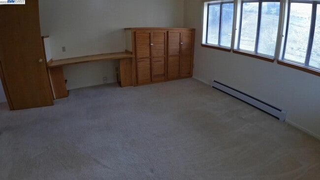 Building Photo - 9 Reservoir St