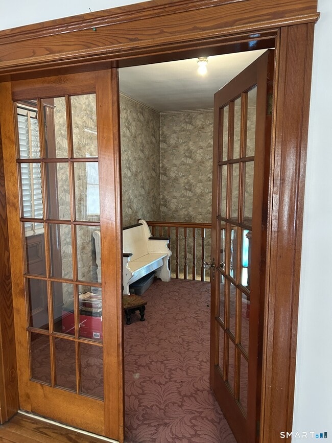 Building Photo - 41 Lawlor St