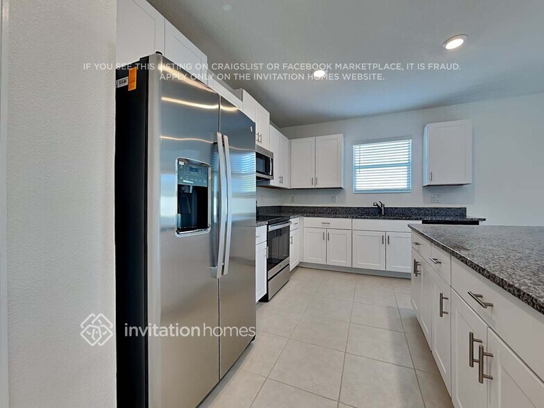 Building Photo - 11659 Lavender Loop