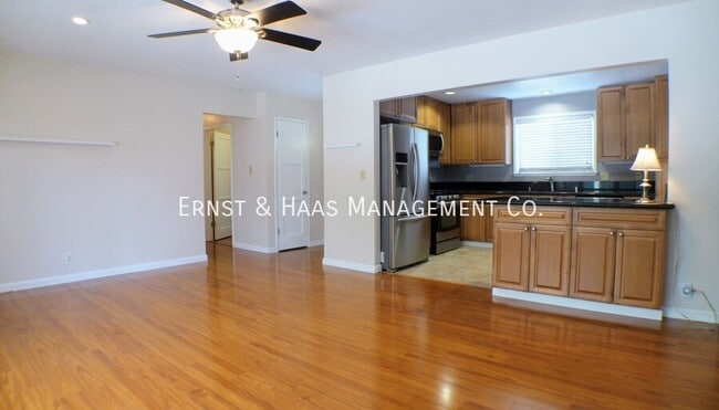 Building Photo - 3138 Shadypark Dr