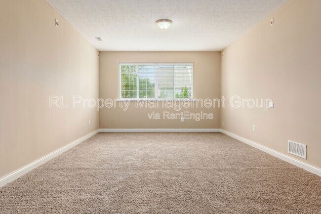 Building Photo - 10327 Indigo Dr