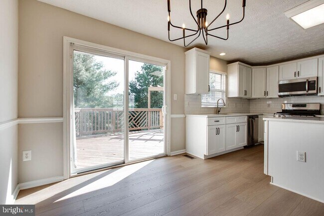 Building Photo - 2713 Piscataway Run Dr