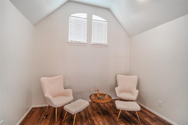 Building Photo - 13714 Oak Harbor Bend