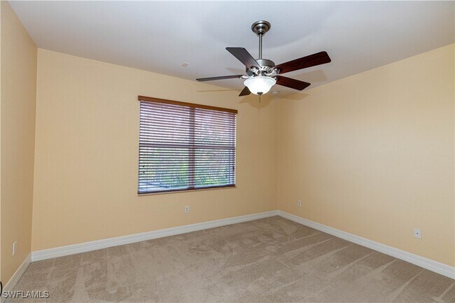 Building Photo - 10094 Mimosa Silk Dr