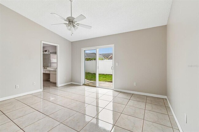 Building Photo - 10105 Sea spray Pl