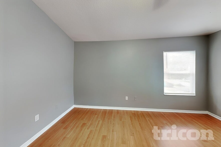 Building Photo - 1627 Mosaic Forest Dr